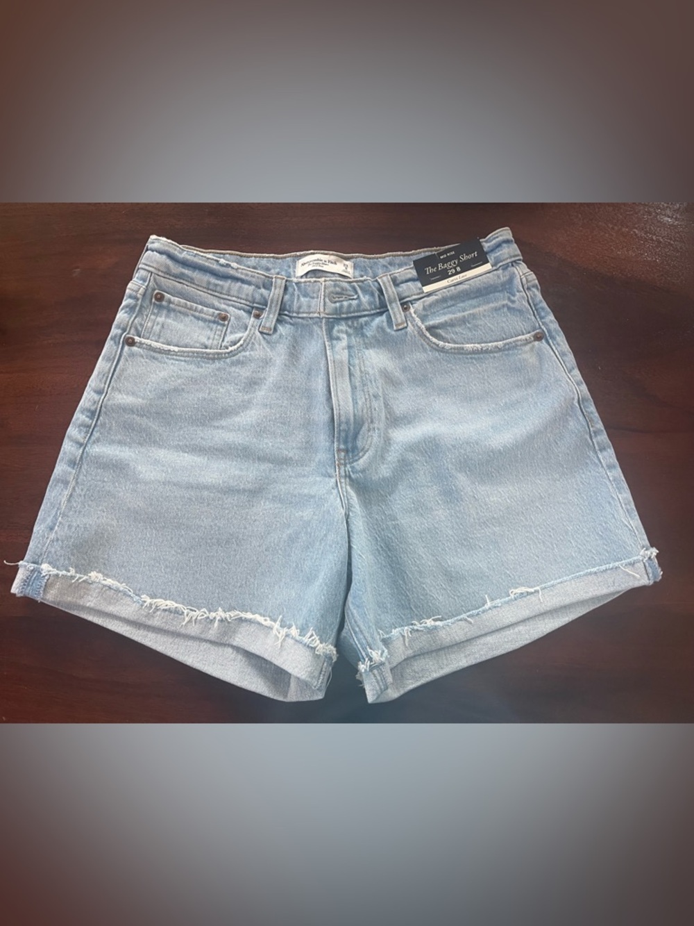 Abercrombie & Fitch Curve Love Mid Rise Baggy Short